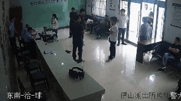 @各位家长 夏日封闭车内高温危险 千万别做“忘崽”家长