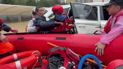 贵州榕江遭30年一遇洪水 已转移救出84人 贵州榕江遭30年一遇洪水 已转移救出84人