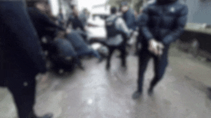 这名“95后”民警，又“被抓”了……