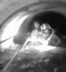 7小时黑暗挣扎！8岁女童被冲进6米深下水道奇迹生还