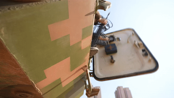 她凭什么到男兵中队任副队长,看完服了 她凭什么到男兵中队任副队长,看完服了