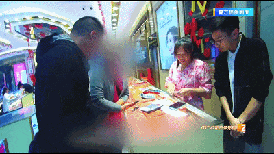 金店来了150000的大单，店员却转身报警……