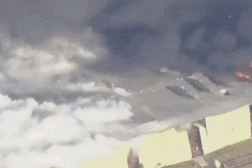 画面曝光,冒烟后瞬间轰燃!美国加州烟花仓库爆炸,已致7人死亡 画面曝光,冒烟后瞬间轰燃!美国加州烟花仓库爆炸,已致7人死亡