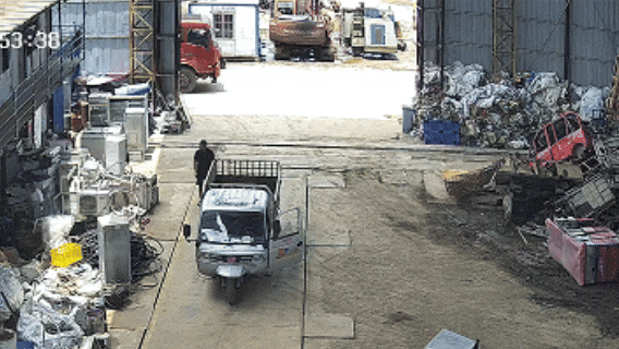 好一个“偷天换日”!遂宁男子买20吨钢材给10吨钱被刑拘 好一个“偷天换日”!遂宁男子买20吨钢材给10吨钱被刑拘