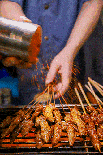 烤串师傅持证上岗、睡眠不好有专人来管……这些工作“转正”了