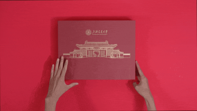 硬核！谁家录取通知书可以“切西瓜”啊