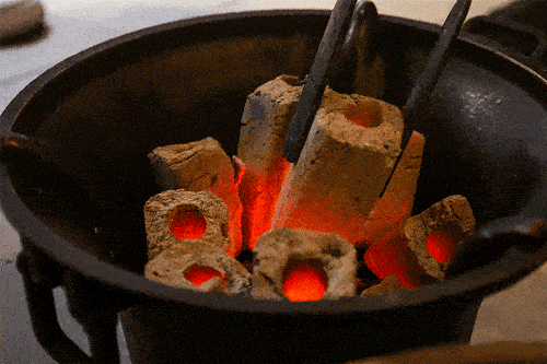 开空调煮汤致四人中毒，密闭空间这个“杀手”要警惕→