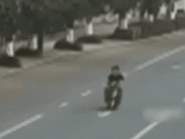 两人身亡，从上车到出事仅40秒！湖南这起事故教训惨烈