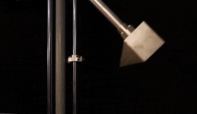 监控曝光!女子骑电瓶车时失控,头部猛烈撞击!这个动作保命 监控曝光!女子骑电瓶车时失控,头部猛烈撞击!这个动作保命