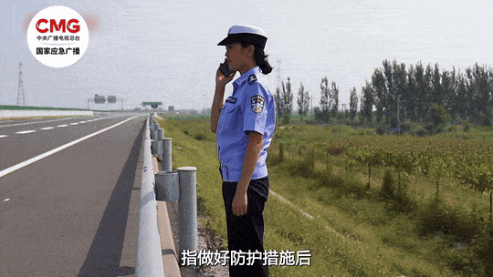 “车靠边、人撤离、即报警”具体怎么做？一文读懂→