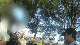 “没事,我们帮你一起送,这单不会超时的!” “没事,我们帮你一起送,这单不会超时的!”