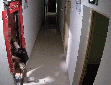 电动自行车泡水,电池多次爆燃!淋雨后如何挽救“小电驴” 电动自行车泡水,电池多次爆燃!淋雨后如何挽救“小电驴”