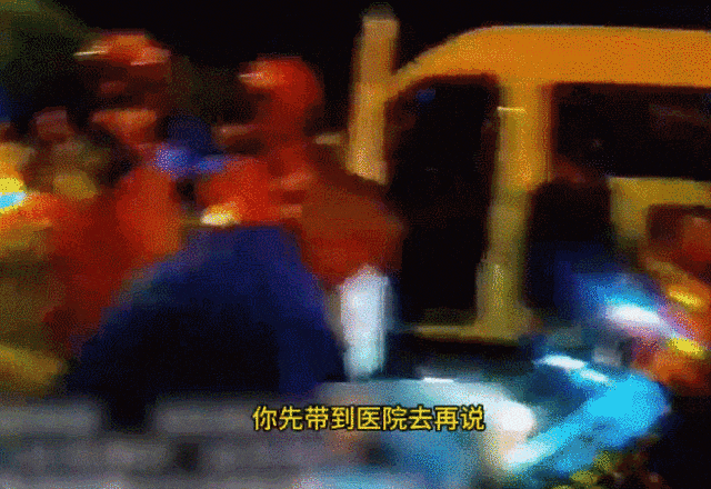 杭州一司机突然晕倒，车上有上万块钱的冰淇淋…