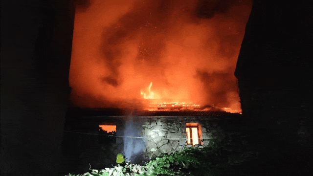 凌晨大火烧家，竟是因为这个“小透明”！