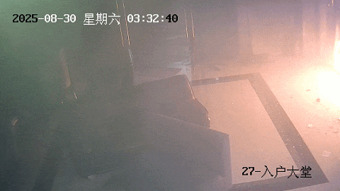 一小区凌晨发生火灾！电动自行车这些地方真的不能停