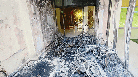 一小区凌晨发生火灾！电动自行车这些地方真的不能停