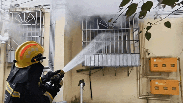 懵了！女子从厕所出来，家中“仙气飘飘”