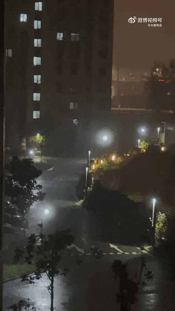 上海突然冲到榜一！这波太猛，很多人一早被吓醒！新台风生成，将对上海造成影响