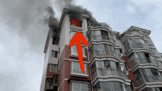 卧室发生火情，家里几乎被烧光！“通电搭子”惹祸