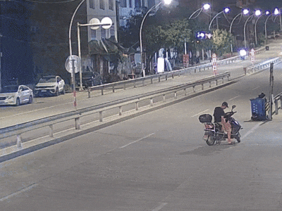 骑车路上睡着了...他被罚款拘留! 骑车路上睡着了...他被罚款拘留!