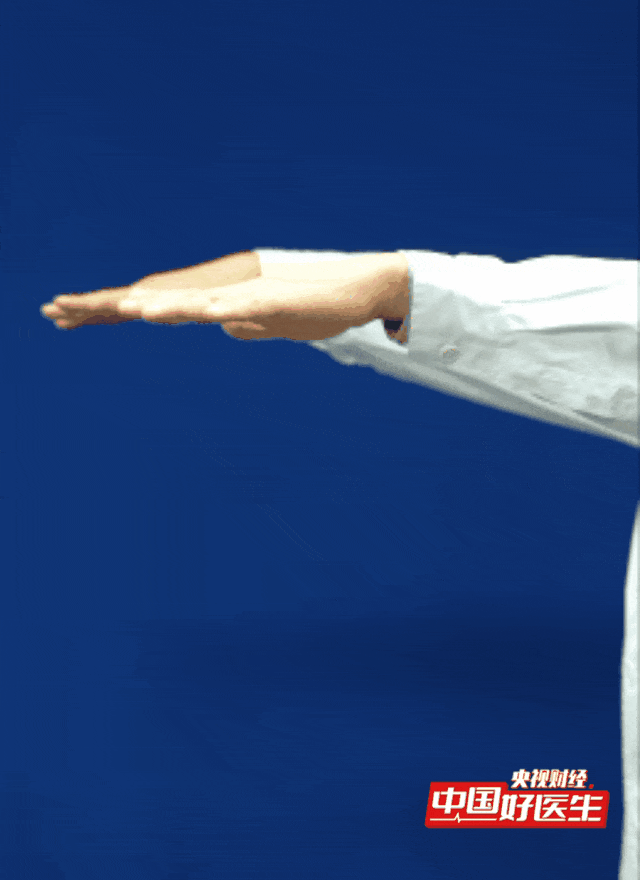 手抖不一定是帕金森！出现这种震颤是肝脏发出的“警报”，速检查→