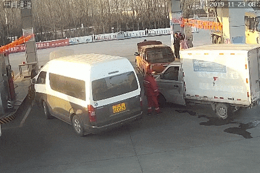 冬天总被“电”？这几个动作学一下