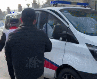 150秒！他们从死神手中抢回孩子！