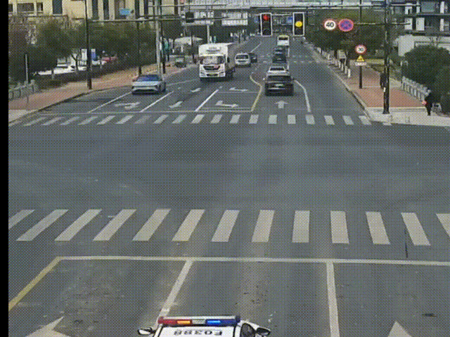 “我的孩子没反应了……”海宁街头，一位妈妈焦急求助！