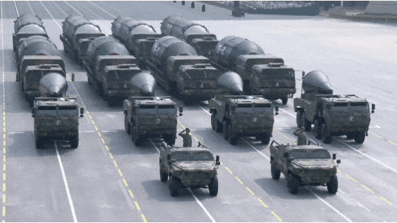 “三位一体”战略核力量：“这次展示，只是初步！”