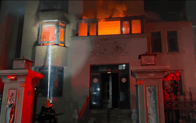 深夜，智能的它烧了家！