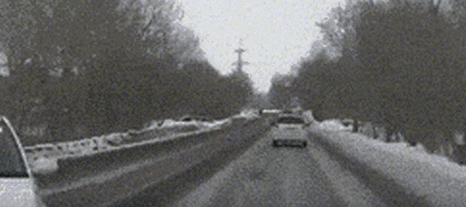 别光看雪景啦!雪天行车安全指南,速速收藏! 别光看雪景啦!雪天行车安全指南,速速收藏!