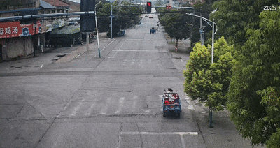 如此骑三轮？受伤又全责！