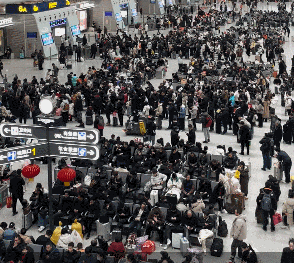 此刻，杭州东站！第一批已经提前出动了！有人瞬间哽咽：等的就是这一刻......