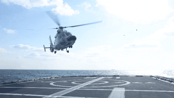 人民海军又添一员“猛将”! 人民海军又添一员“猛将”!