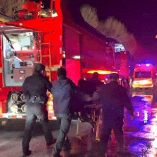 火场逆行！鞍山民警两次冲入火海救人