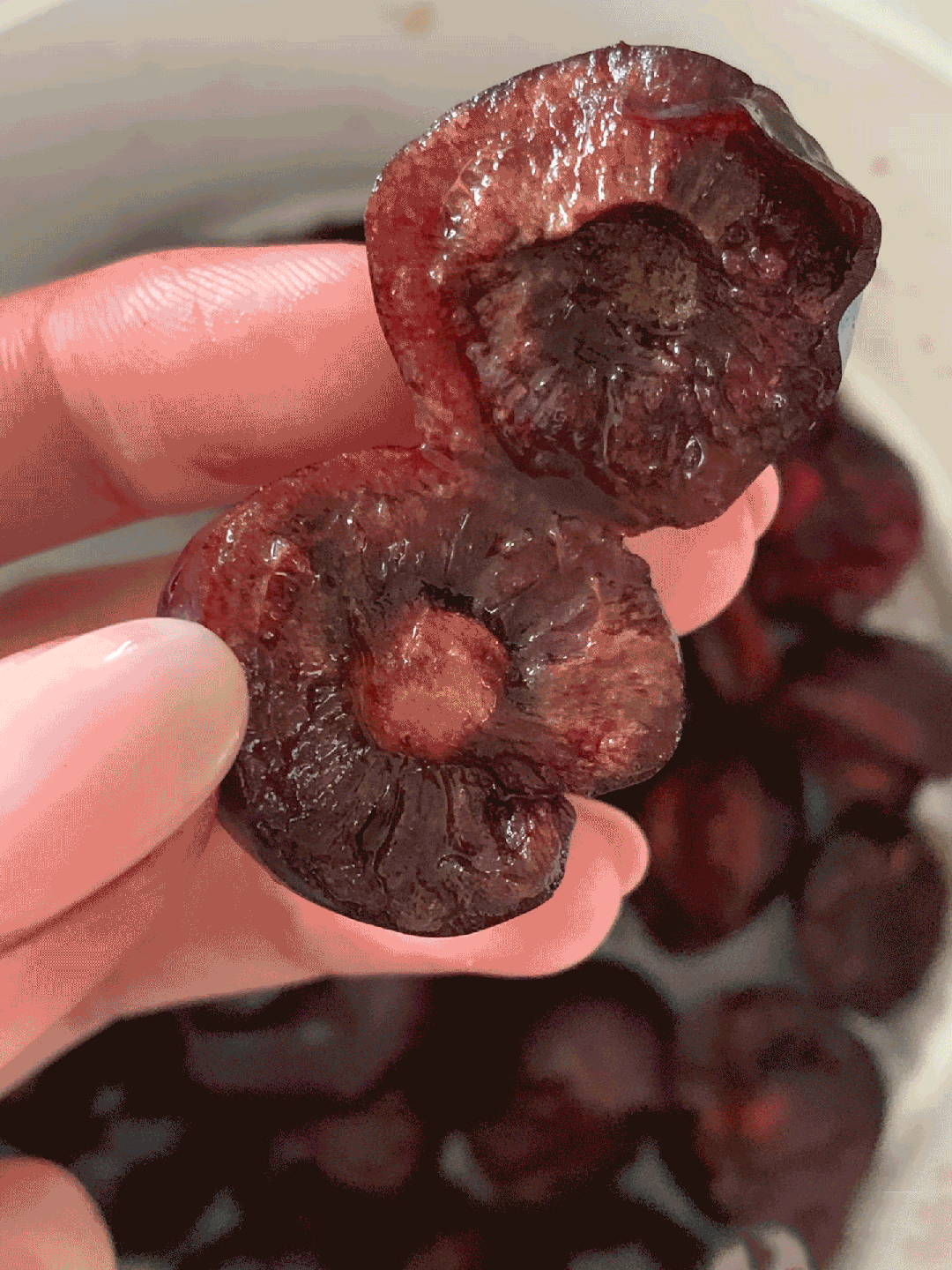 这种车厘子，毒性可达砒霜的68倍，这样保存最多可放3个月→