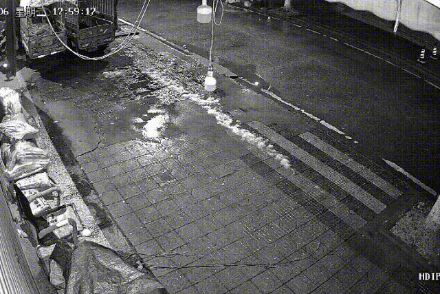 带娃放烟花引发大火，致损超80万元！女子获刑