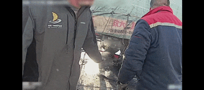 无人机又立功了! 无人机又立功了!