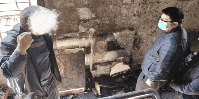 凌晨突发大火,一家6人靠这招“死里逃生” 凌晨突发大火,一家6人靠这招“死里逃生”