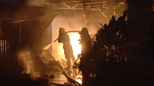 花店凌晨突然起火！“元凶”家家都有……