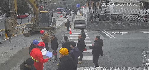 “那味道不对!”外卖小哥一次转身,助600多户家庭脱险! “那味道不对!”外卖小哥一次转身,助600多户家庭脱险!