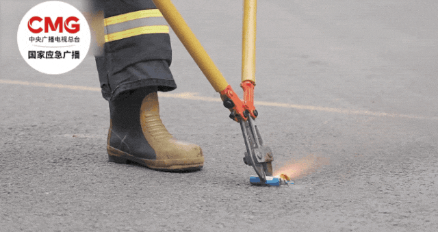 充电宝静置时爆燃！这几个使用习惯很危险