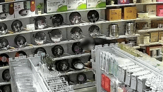 杭州商场发生盗窃案，警方仅用20分钟将违法人员抓获