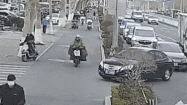 利用“拐弯让直行”制造事故碰瓷30余起！嫌疑人已刑拘