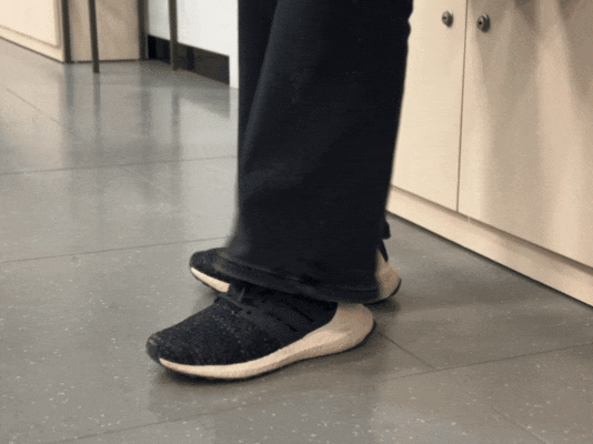 这种病，中国有500多万人中招！便秘可能是早期信号，6个动作可自查——