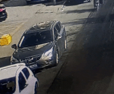 悲剧！骑电动车遭致命“开门杀”！