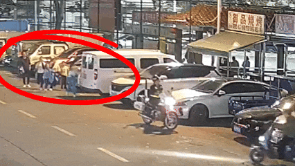 民警走进小学校园，找到了这5名同学