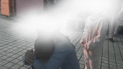 奶奶在做饭，3岁孙子却悄悄做了这件事……结果10人被困火场！