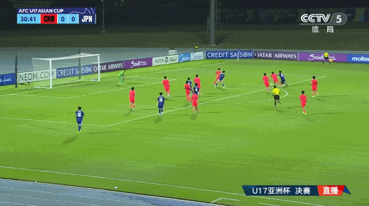 中国队2∶3不敌日本队,U17国足获得亚洲杯亚军 中国队2∶3不敌日本队,U17国足获得亚洲杯亚军