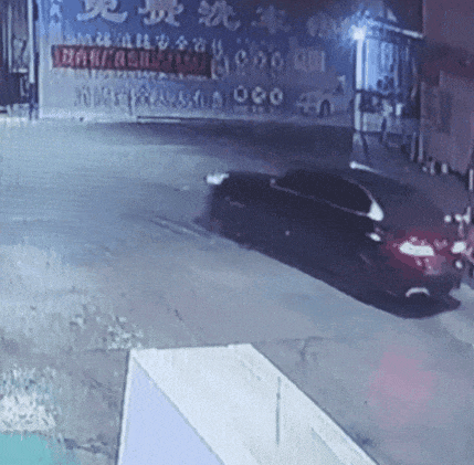 陕西咸阳无牌宝马加油逃单，结局……驾驶员行拘了；警方：他为逃单还提前卸下车牌